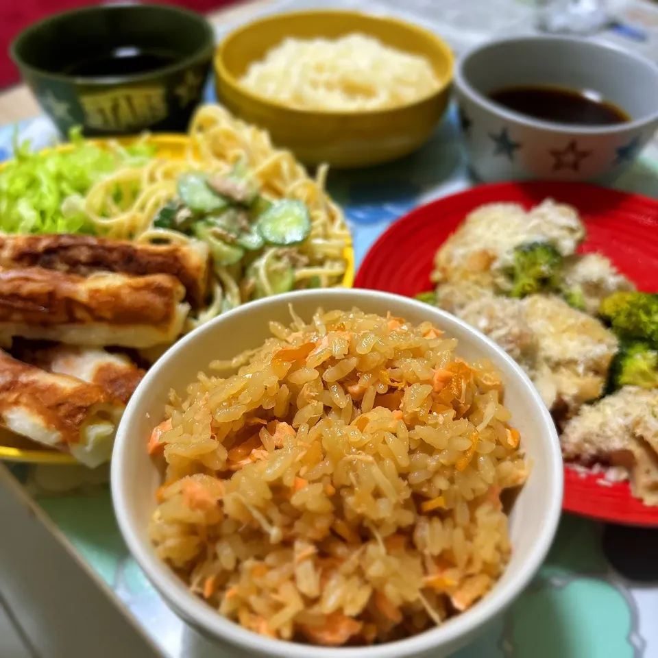 鮭の炊き込みご飯♬|panchiさん