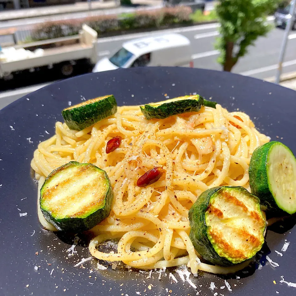 ズッキーニのせペペロンチーノ|Kさん