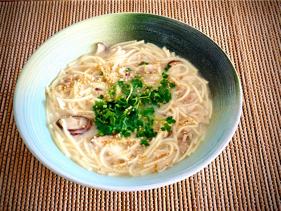 Snapdishの料理写真:朝なので温麺|yun-rinさん