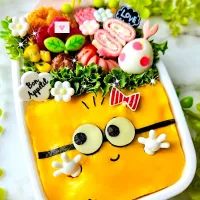 小学生お孫ﾁｬﾝ‪‪へのお弁当💕  ミニオンʕʘ̅͜ʘ̅ʔｵﾑﾗｲｽ💛  ｵﾑﾗｲｽが大好きなお孫ﾁｬﾝ2号⸝⸝‪⸝♡