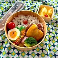 Snapdishの料理写真:チーズハンバーグ弁当|mouさん