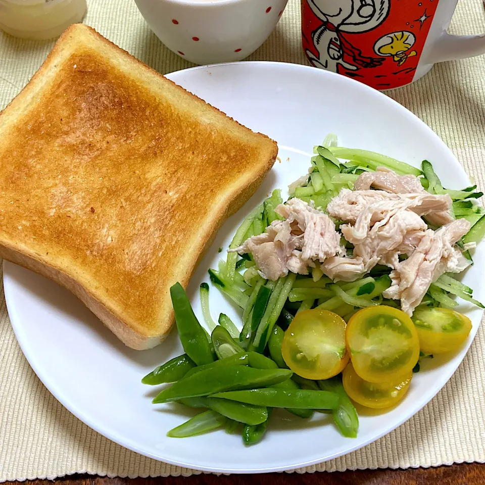 夏野菜とトースト|akkoさん