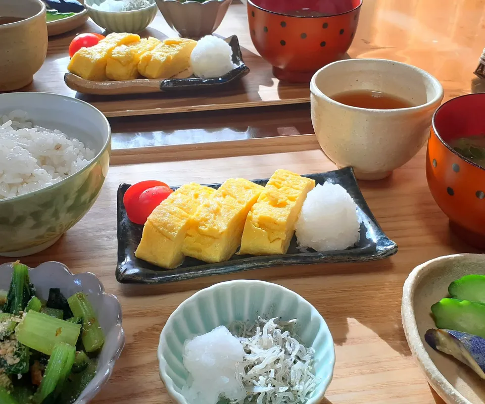 休日の朝ごはん🌄|びせんさん