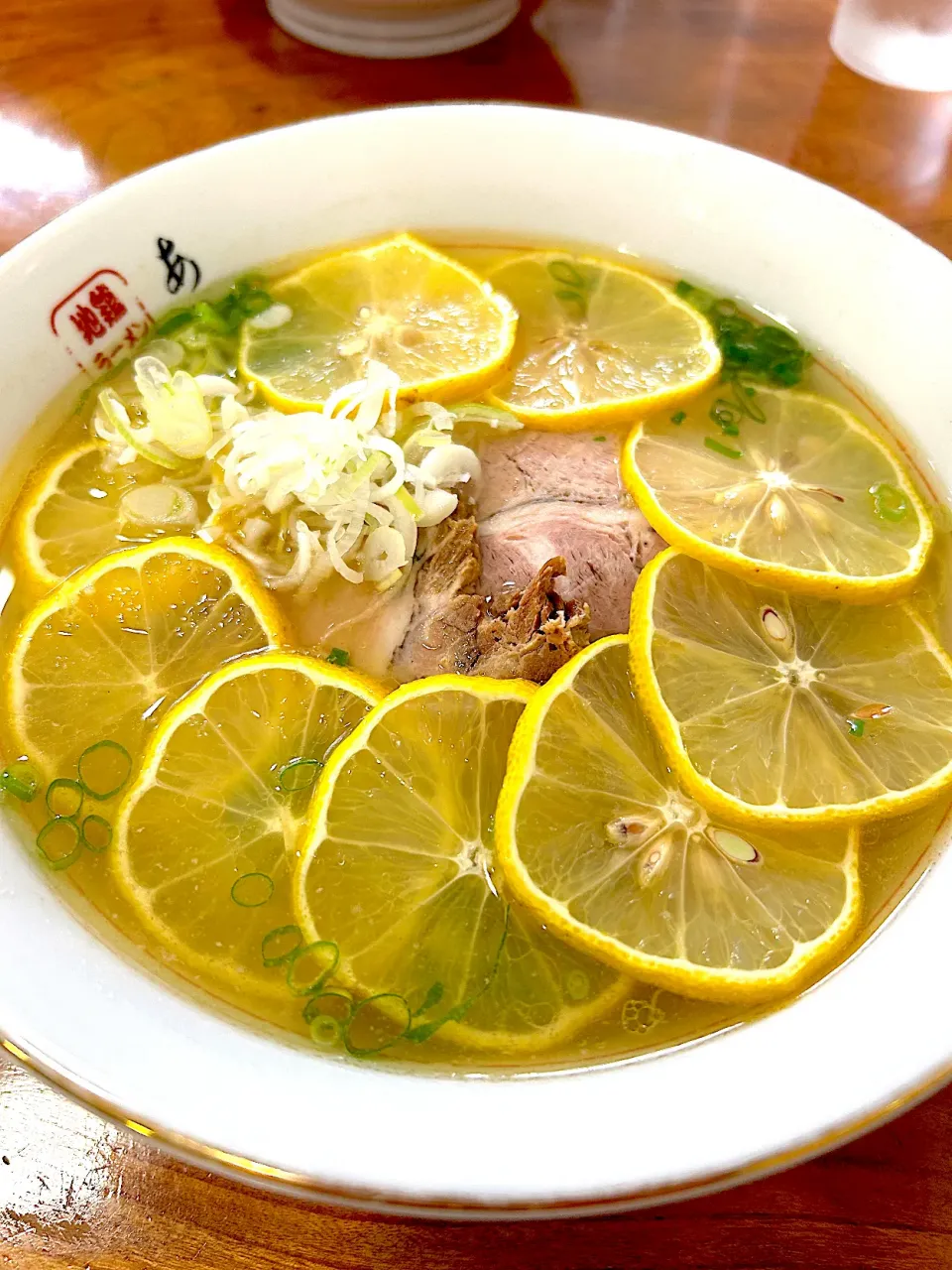 Snapdishの料理写真:レモンラーメン🍋|cafe3733さん