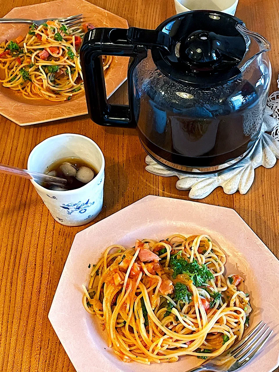 選挙前にパセリが主役のトマトパスタ🍅🌳|マアコさん