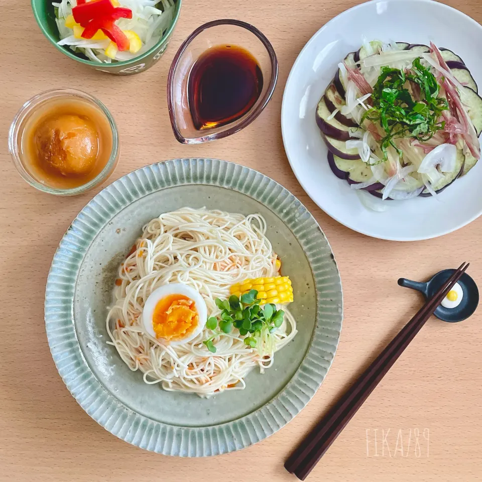 ピリッとおいしい ピリ辛豆乳そうめん|FIKA789さん