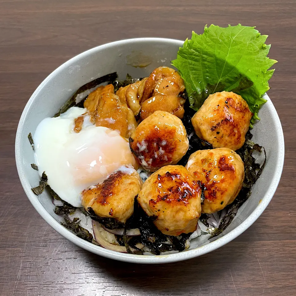 焼き鳥丼|dashi menjiroさん