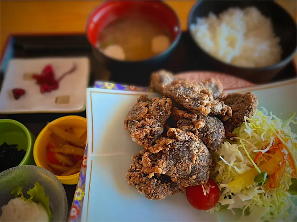 鯨の竜田揚げ定食|yucc@さん