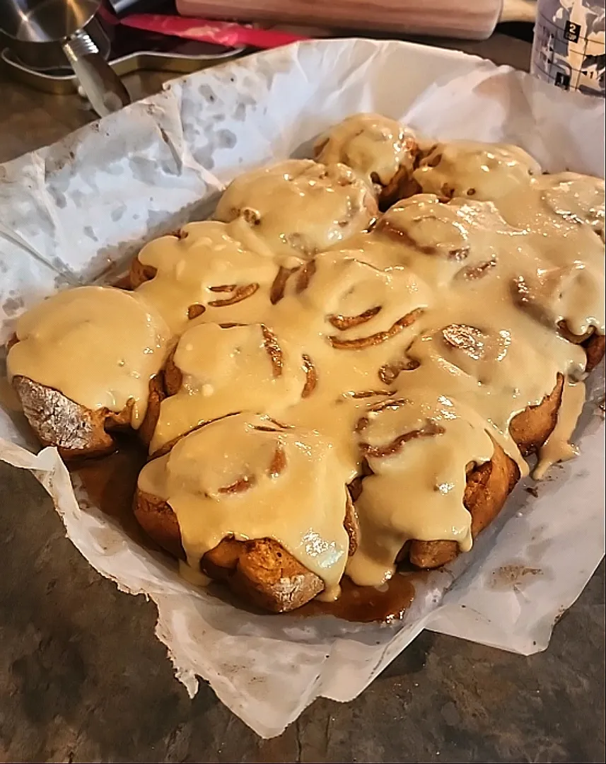 sourdough discard cinnamon maple rolls 😋|caraさん