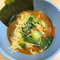 Snapdishの料理写真:味噌ラーメン|愛華さん