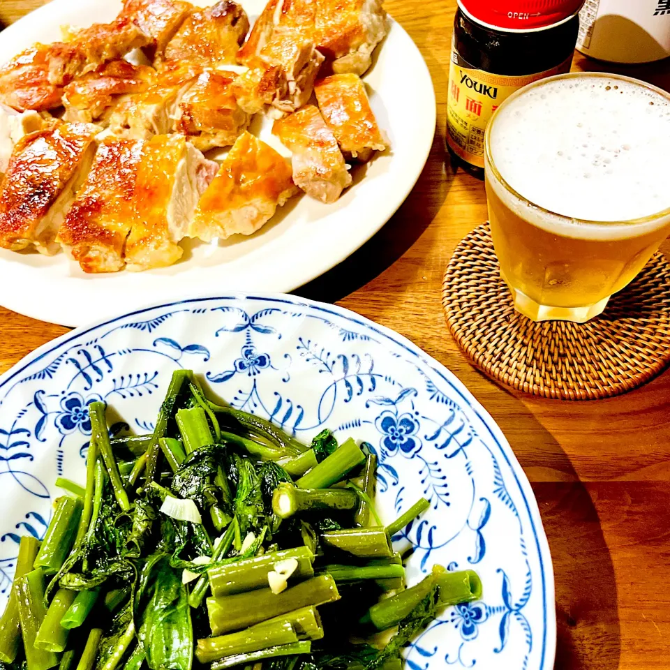 Snapdishの料理写真:空芯菜の炒め物 & 簡単北京ダック風🇨🇳 Stir-fried Water Spinach & Easy Peking-style Duck|アッコちゃん✨さん