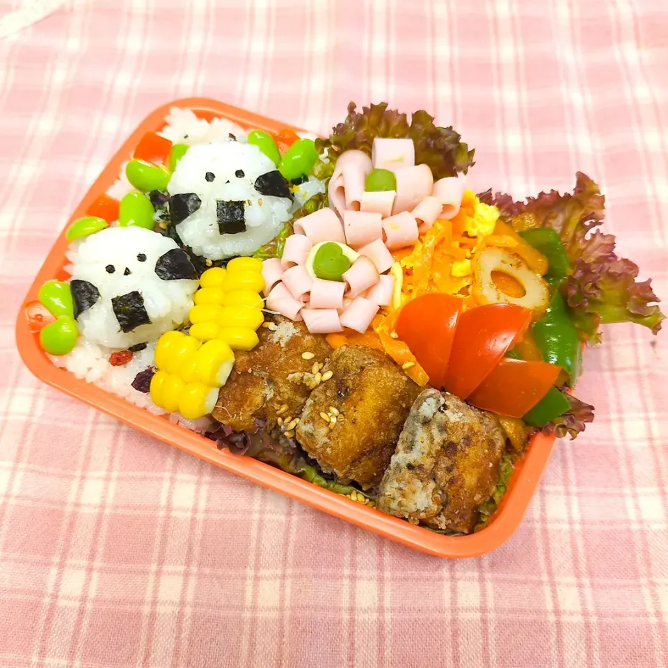 シマエナガおにぎりちゃん弁当♥|みちゅあしさん