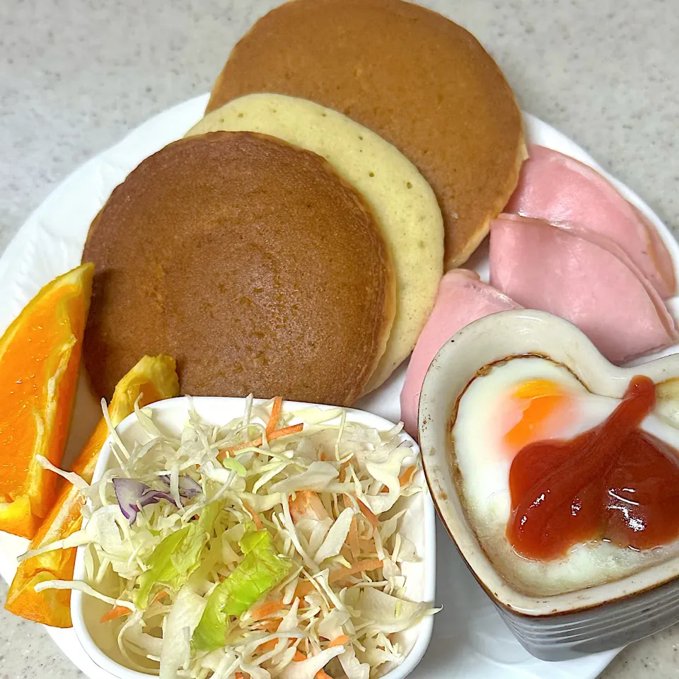 Snapdishの料理写真:パンケーキモーニング|besさん