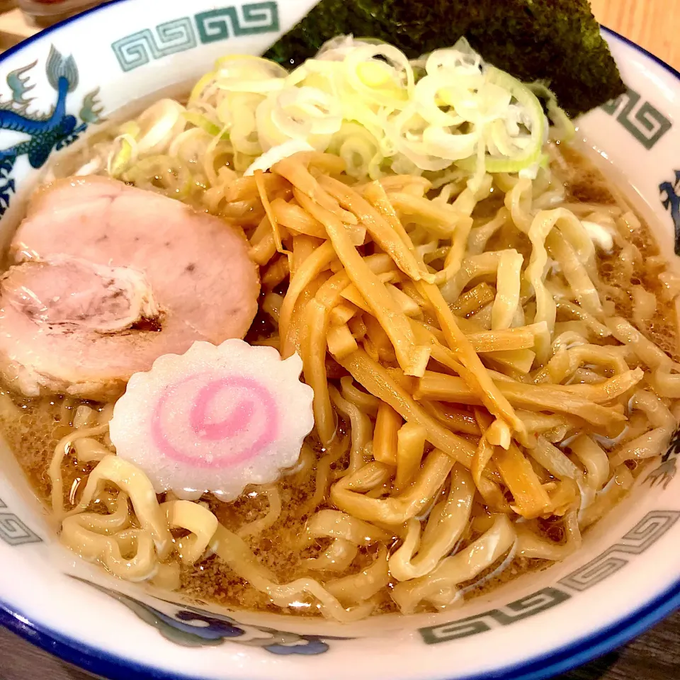 舎鈴の中華そば|ユキちゃんさん