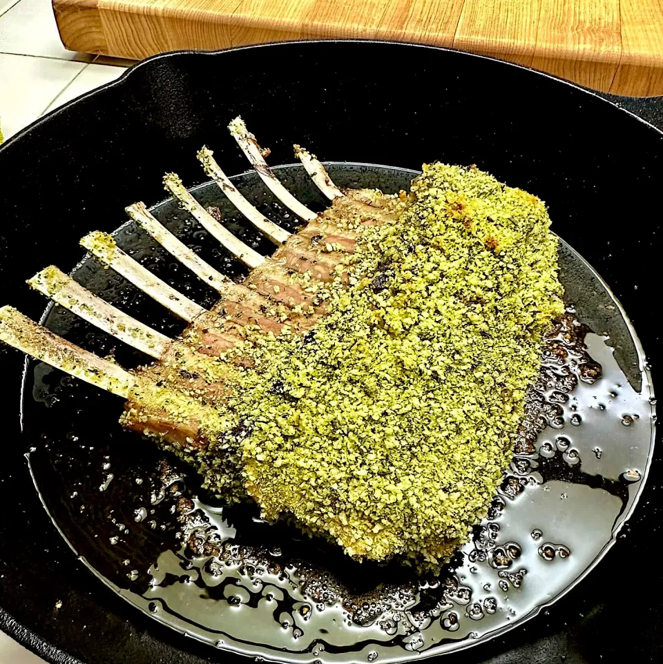 Rack of Lamb Persillade|gonbenさん