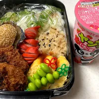 今日も今日とてうどん弁当  おやつはヤンヤンつけボー|ともみさん