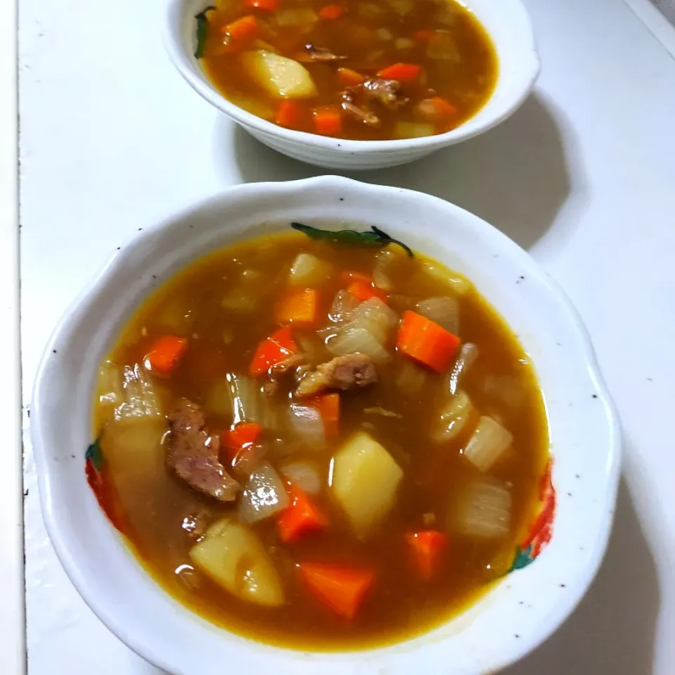 骨つきハムの骨でとった出汁でカレースープ|あかね空さん