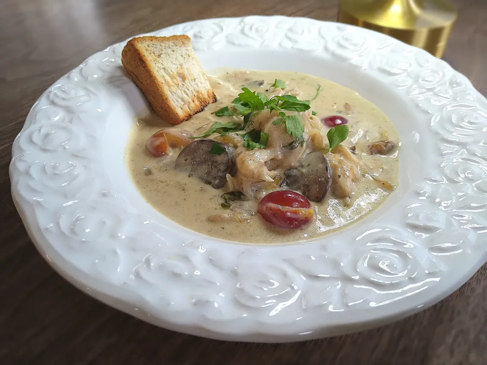 鶏肉とさくらんぼのサワークリーム煮|古尾谷りかこさん