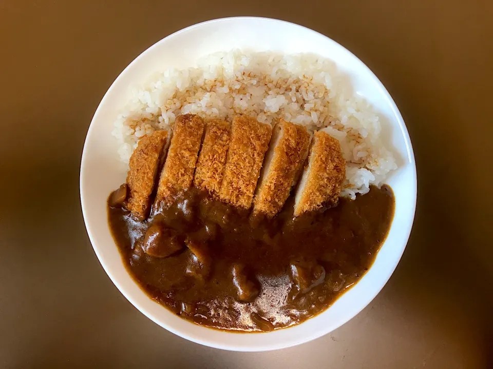 ロースカツカレーライス|ばーさんさん