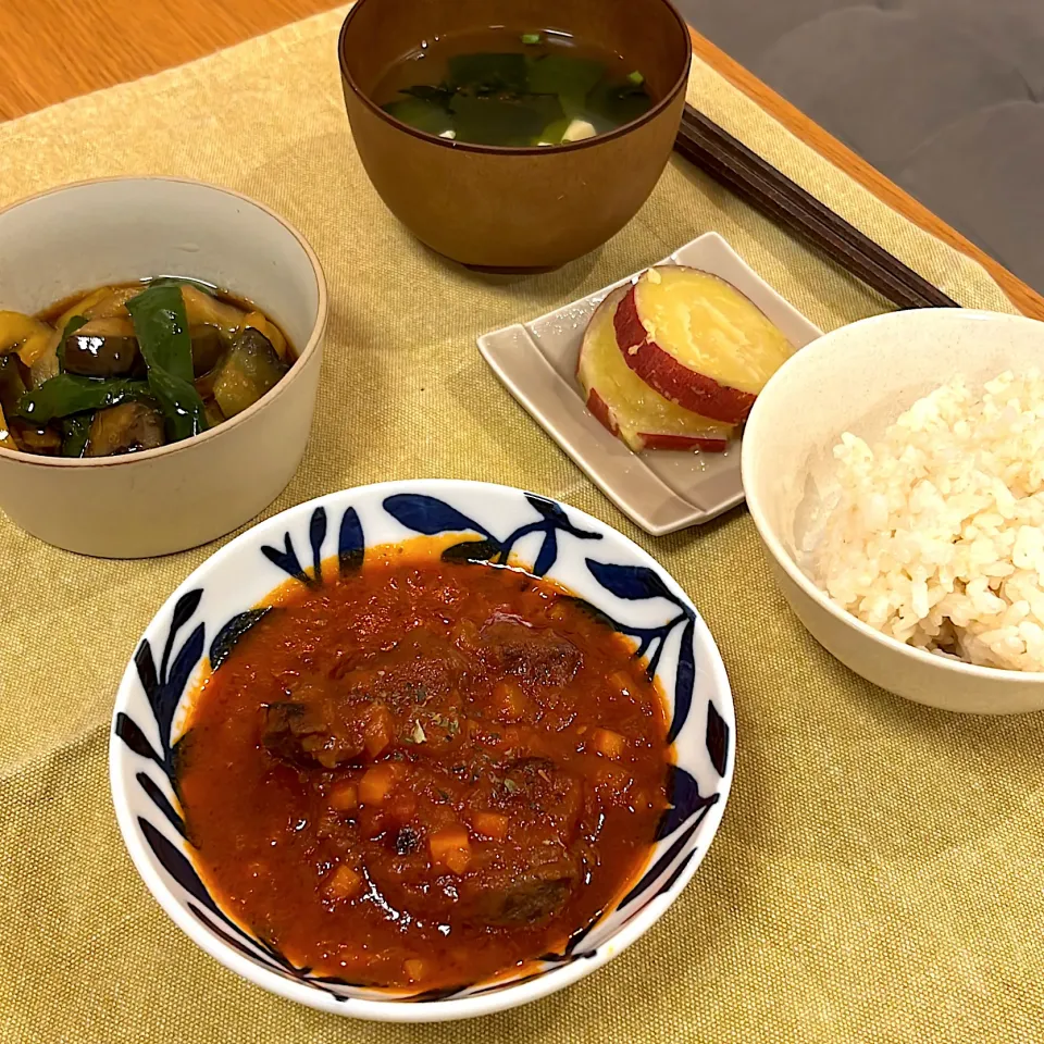 Snapdishの料理写真:和牛すね肉のトマト煮定食|Atelier Sekiさん