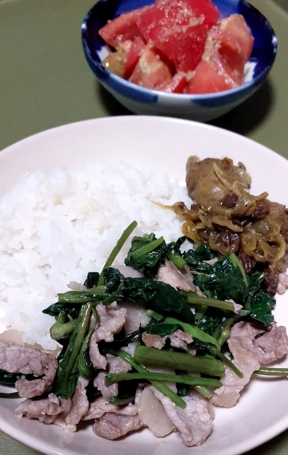 空芯菜と豚肉の炒めもの＆トマトのごま和え|きつねさん