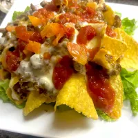 Snapdishの料理写真:Loaded nachos|joanne tanさん