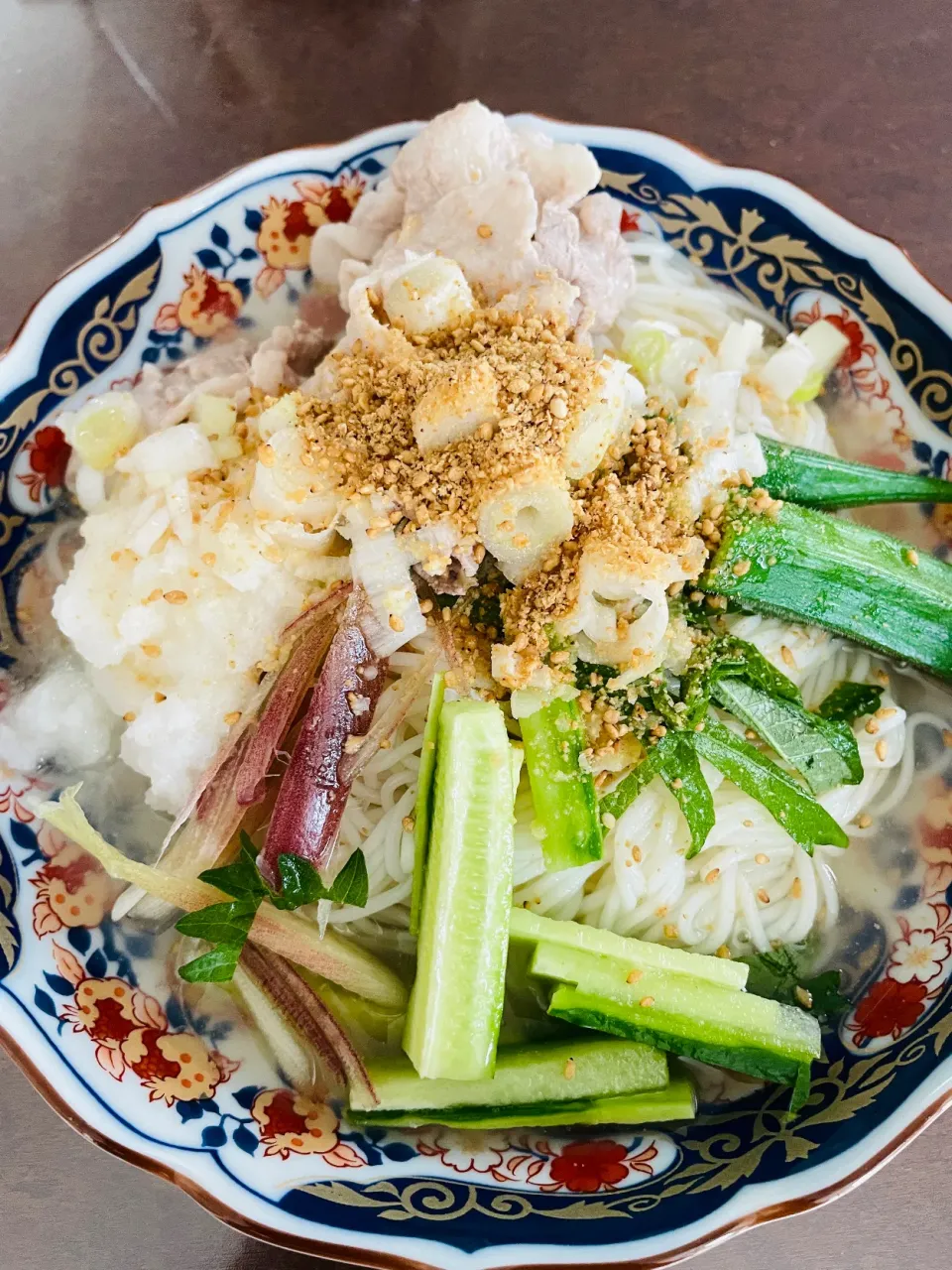 冷しゃぶぶっかけそうめん|もちもちさん