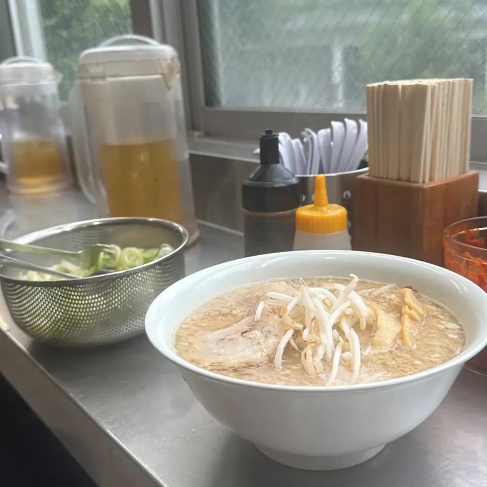 ラーメン|Hajime Sakaiさん