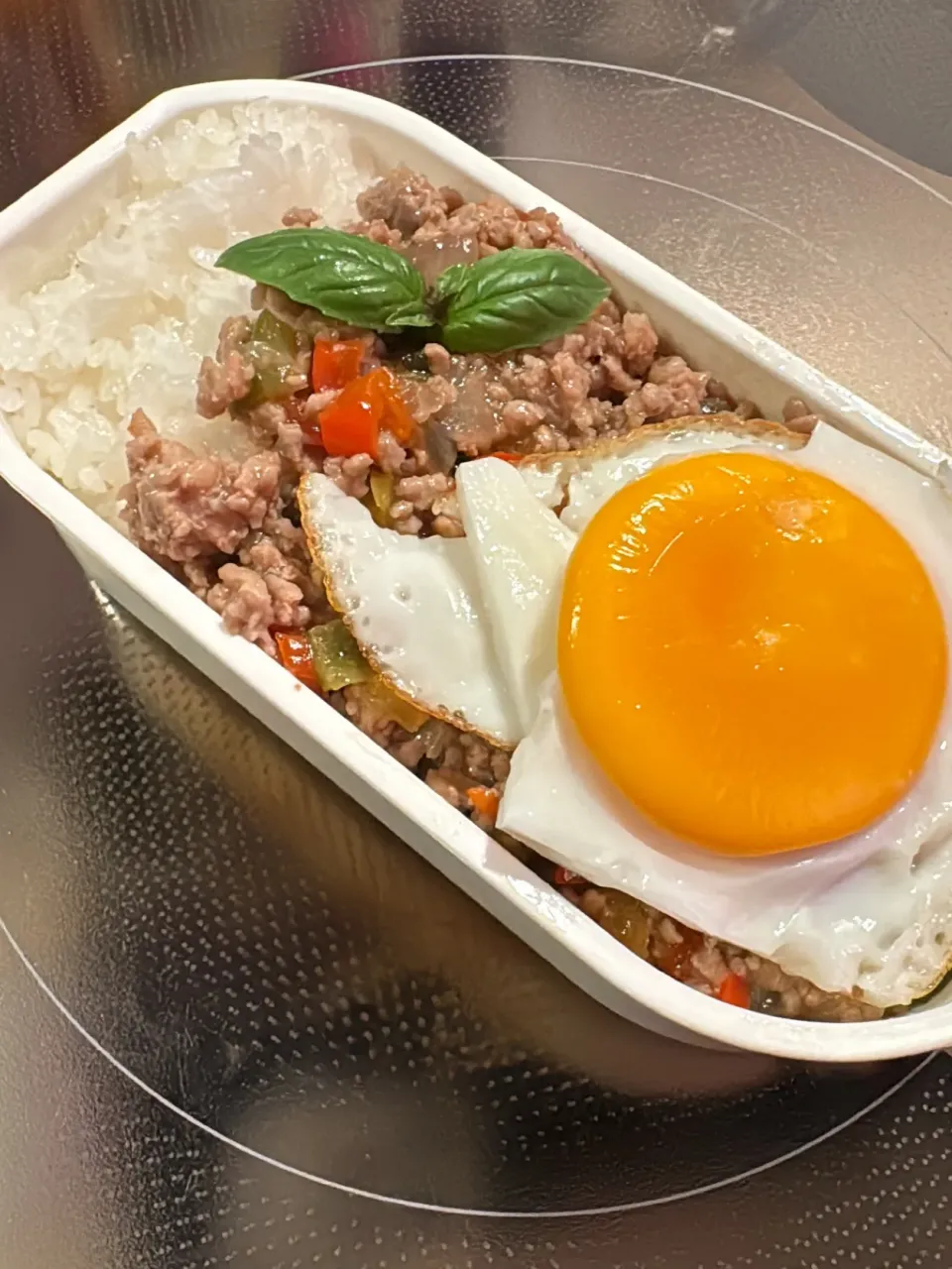 Snapdishの料理写真:ガパオライス弁当🍱|ぽんさん