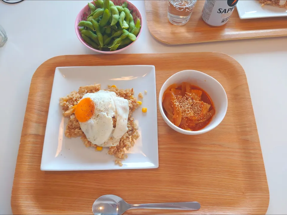 今日の昼食　ツナの焼き飯、豆腐チョリム、枝豆|pinknari🐰🌈さん