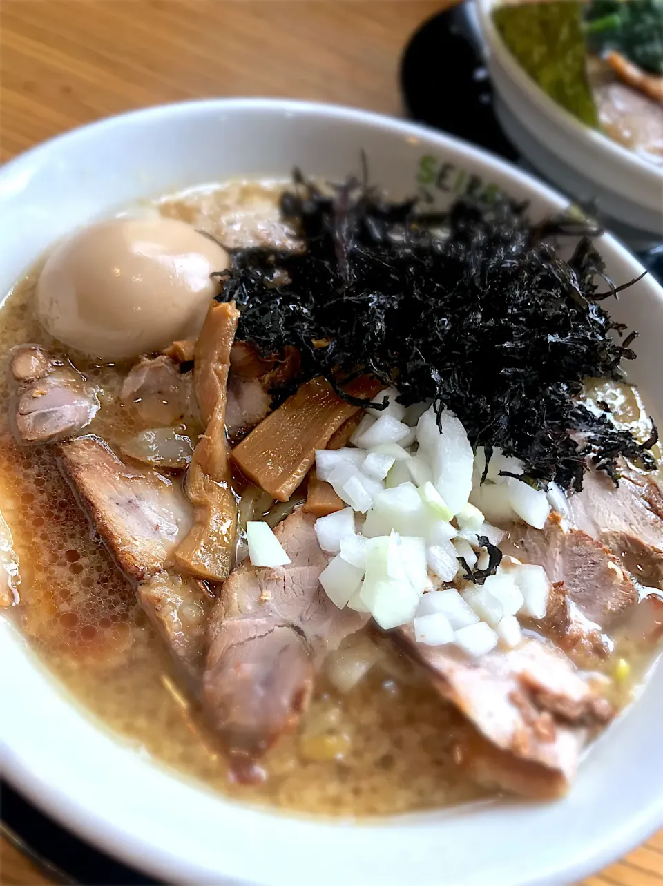 せあぶらしょうゆらーめん|よっしいださん