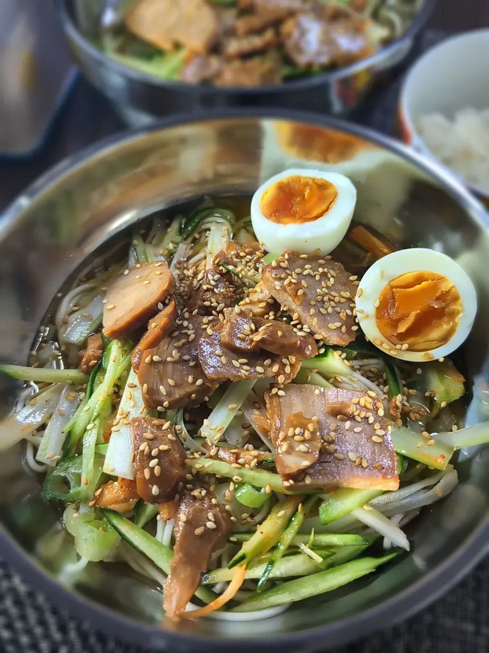 Snapdishの料理写真:ひやむぎで冷麺|テケテケさん