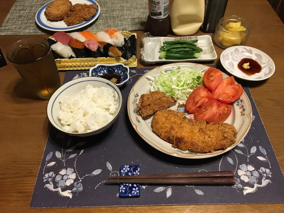 Snapdishの料理写真:ご飯、フライプレート(ローストンカツ、チーズチキンカツ)、トマト、千切りキャベツ、インゲンのお浸し、沢庵、六条麦茶、握り寿司(穴子、サーモン、鮪軍艦、イカ)(夕飯)|enarinさん