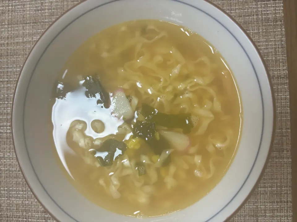 朝うどん🍜日清のどん兵衛|kudoさん