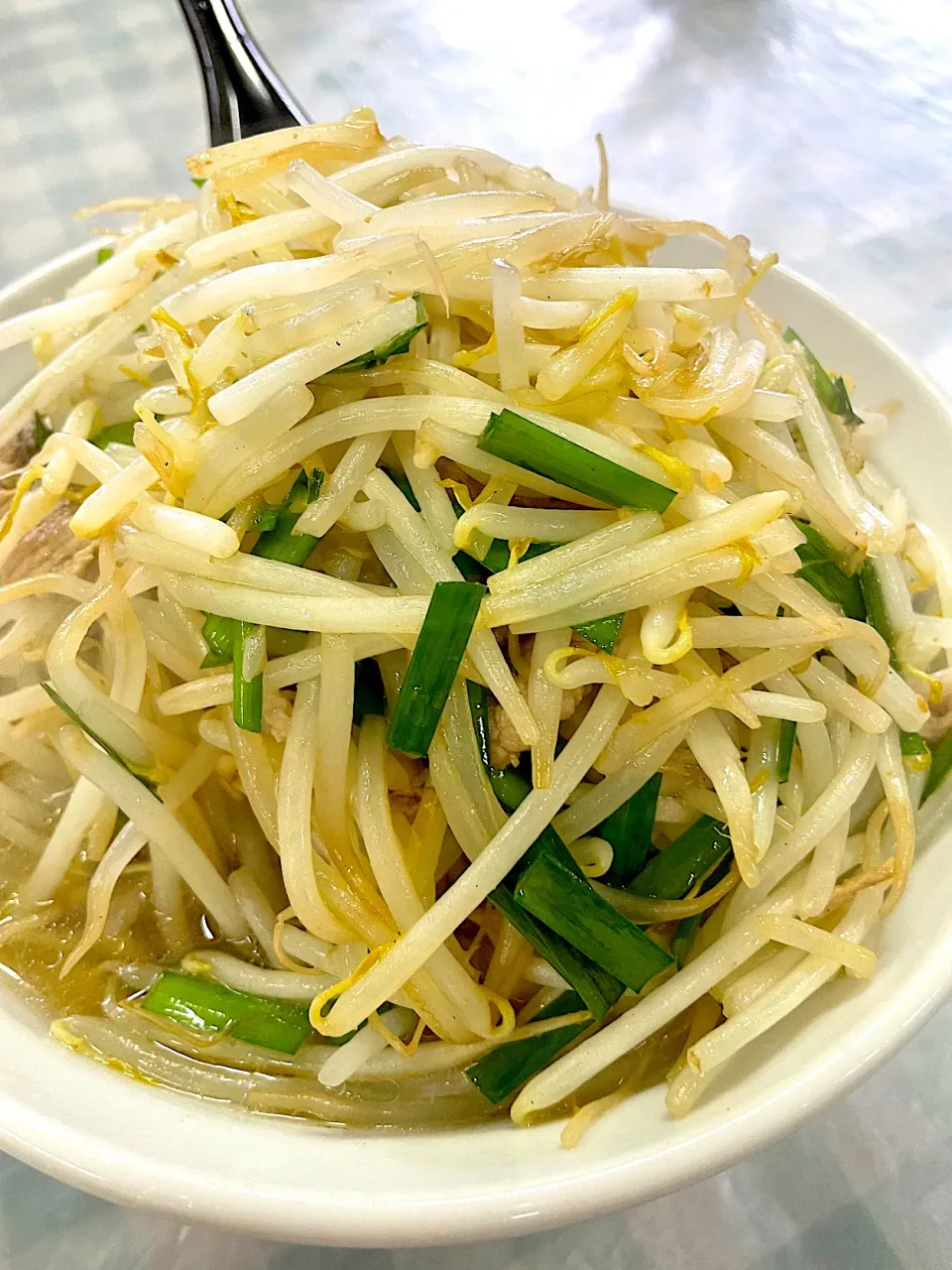 もやし炒めラーメン🍜|おかちさん