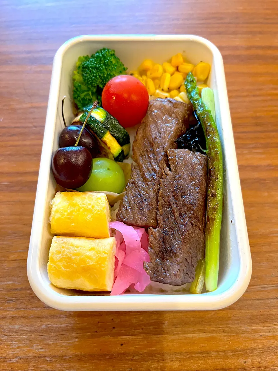 牛肉弁当|みたらしさん