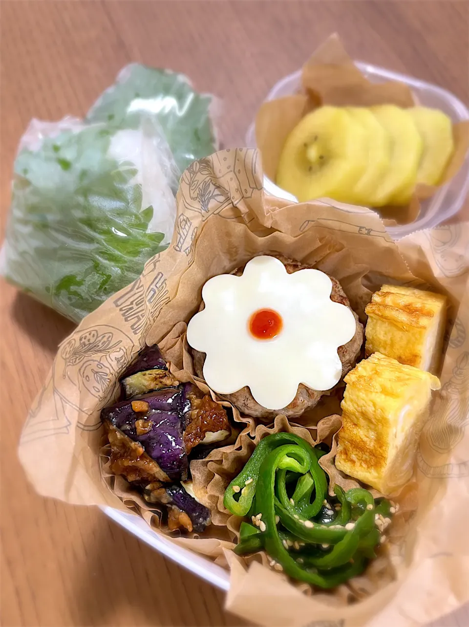 Snapdishの料理写真:チーズバーグ弁当|麻希さん