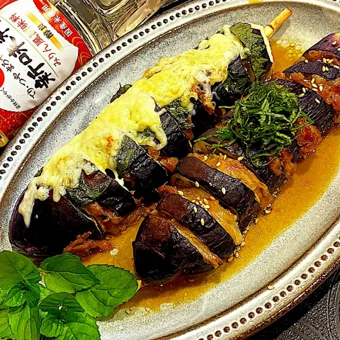 「日の出新味料（醇良）」を使ってみたSnapdishの料理・レシピ写真:ハッセルバック茄子🍆豚肉チーズと大葉