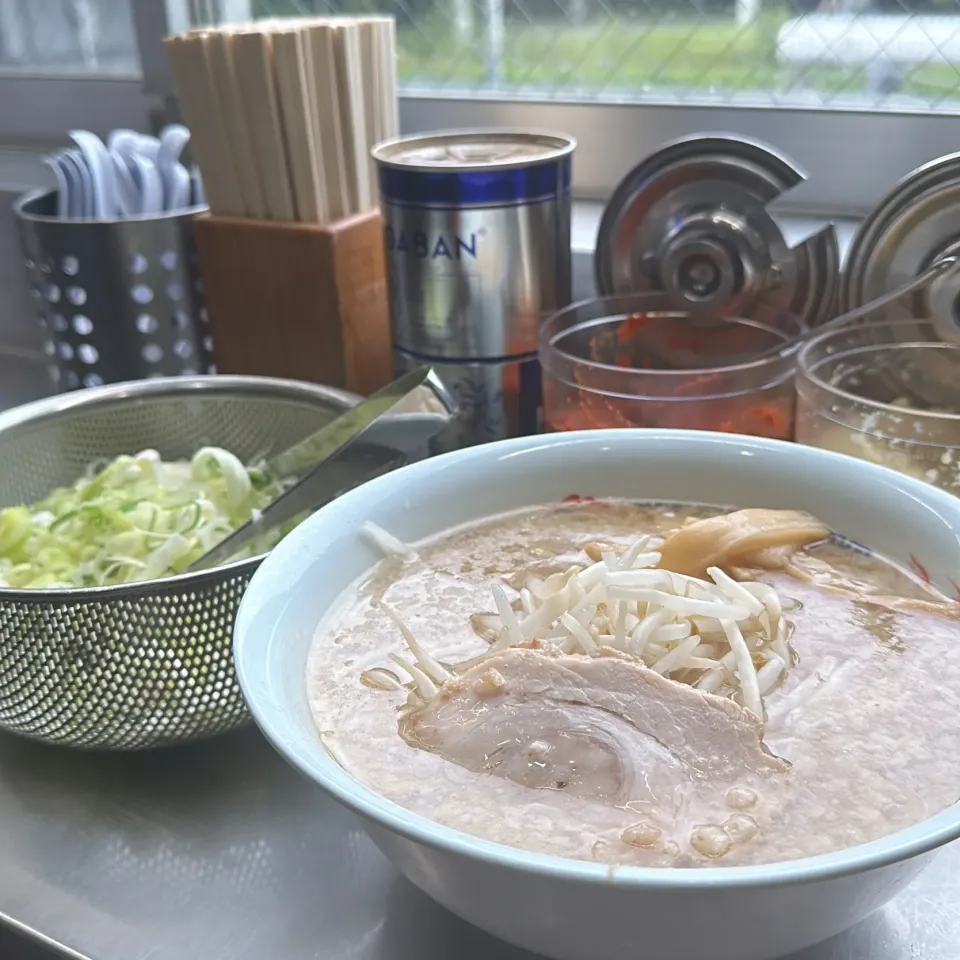 ラーメン|Hajime Sakaiさん