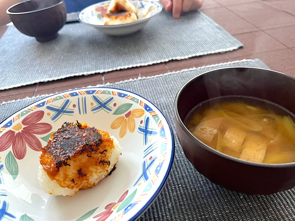 山形産はえぬき で焼きおにぎり|きなこさん