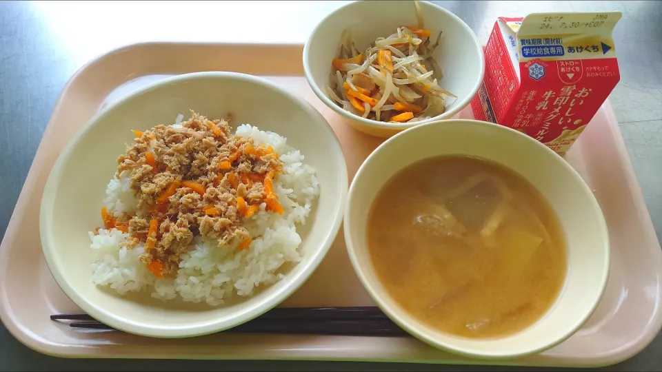 今日の給食(7/18)|えっちゃんさん