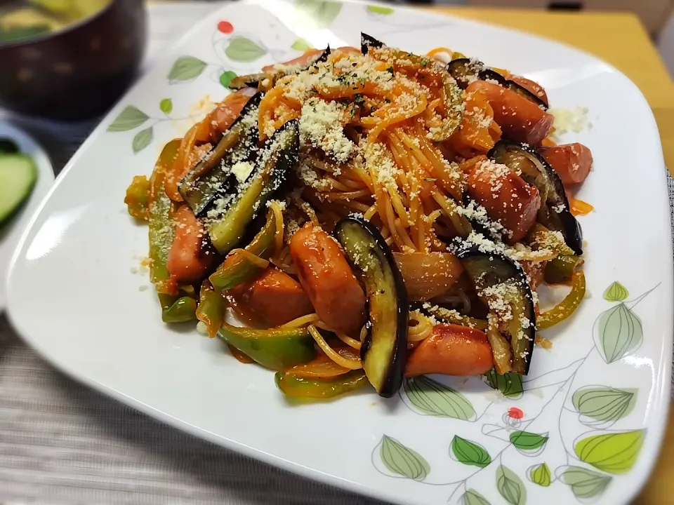 スパゲティナポリタン焼き茄子添え|Yoppy.さん