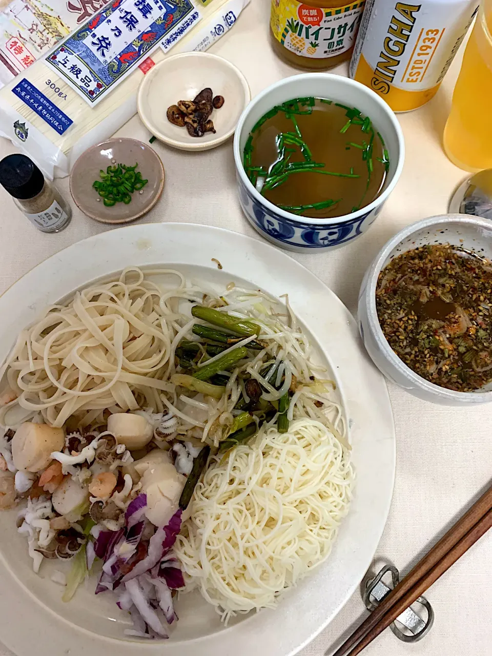 汁なし海鮮フーティウ　そうめん　相盛り
と　スープ　#素麺　#フォー　#南ベトナム料理|KimaLABOさん