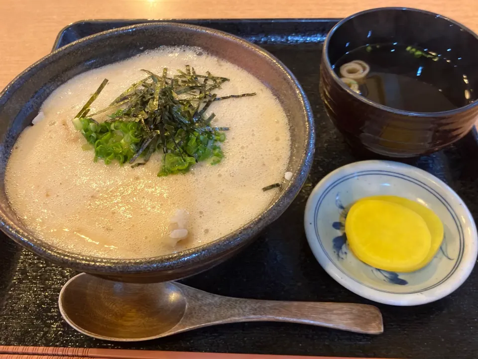 ⚾️高校野球観戦後のお昼　自然薯とろろ丼|まさとさん