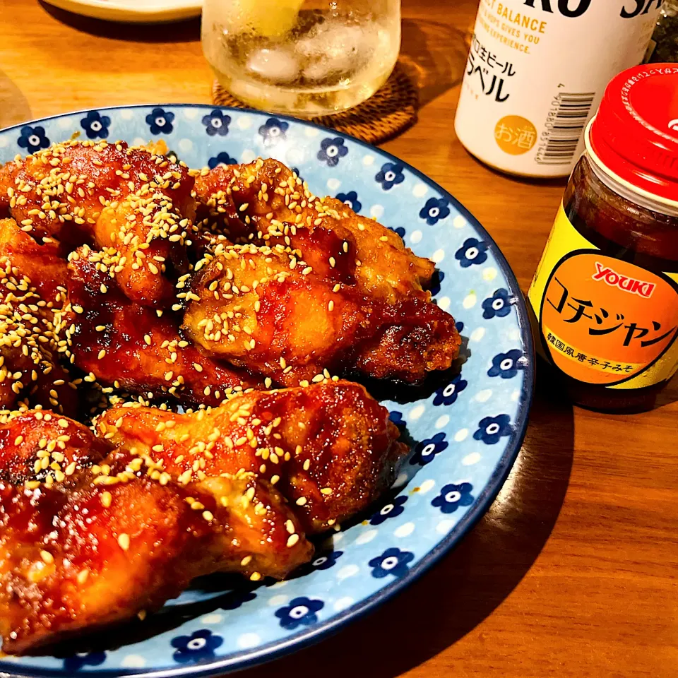 手羽元の韓国風ヤンニョムチキン🇰🇷 Korean Fried Chicken (Yangnyeom Chicken) 양영치킨|アッコちゃん✨さん