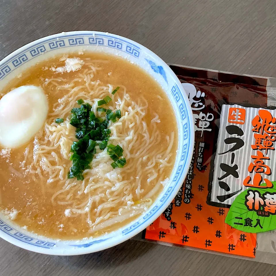 Snapdishの料理写真:高山朴葉味噌ラーメン🍜|Kouki Tanabeさん