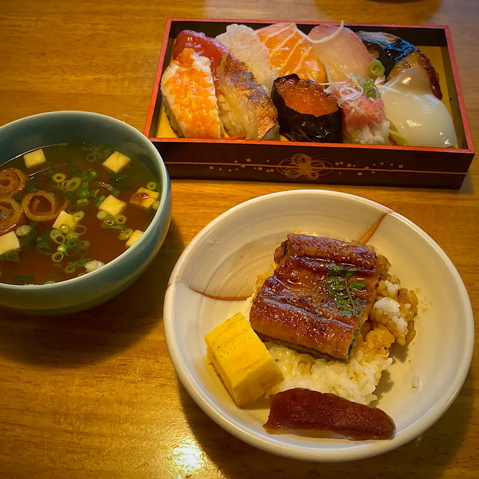 ミニ鰻丼と、お寿司|もえさん