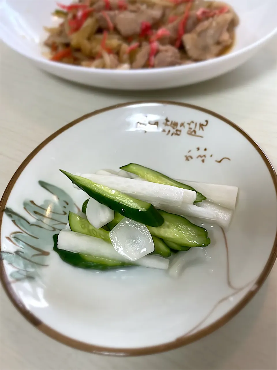 冷蔵庫の残り野菜で即席ピクルス|ミーさん