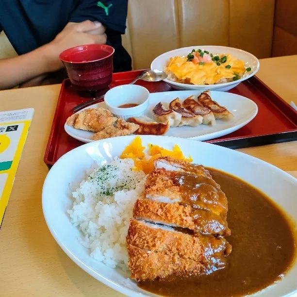 Snapdishの料理写真:ランチは親子でジョイフル。|ariyo4200さん