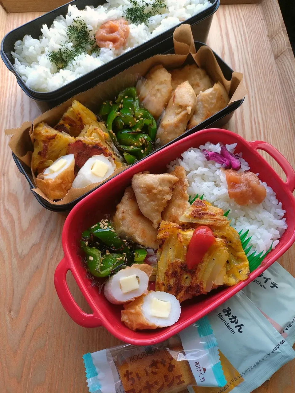 夫と娘のお弁当

鶏むね肉のにんにく醤油炒め
ピーマンの塩昆布炒め
スペイン風オムレツ
チーズ入りちくわ|みわさん